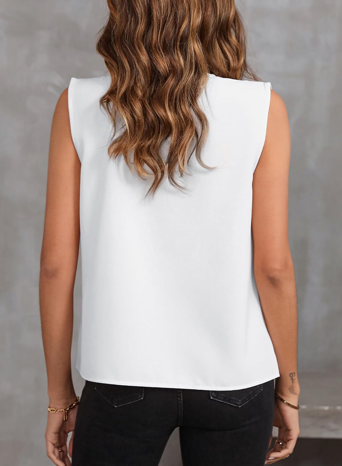 EVALESS Womens Pleated Tank Tops V Neck Casual Sleeveless Blouses Summer Basic Vest Shirt
