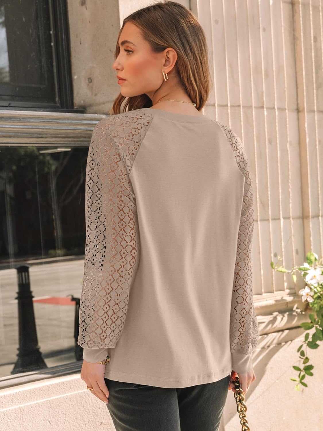 AUTOMET Womens Long Sleeve Shirts Pleated Lace Tops Fall Fashion Outfits Business Casual Blouses